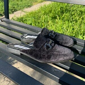 Steve Madden Black Velvet Mule Flats